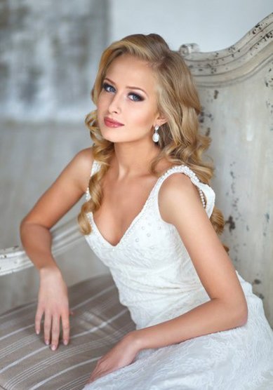 Прическа на свадьбу E17790 - Стилист-визажист ElenaRoz