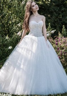 Свадебное платье V46525. С пышной юбкой, длинное без шлейфа.