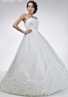 Свадебное платье V46532. С пышной юбкой, длинное без шлейфа.